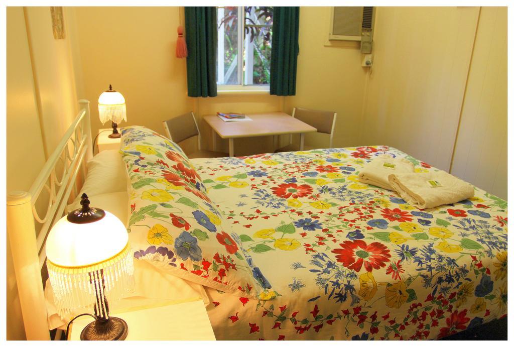 Coral Lodge Bed And Breakfast Inn Townsville Chambre photo